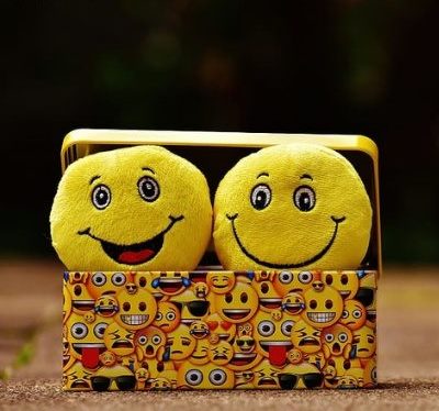 happy-dp-for-whatsapp113